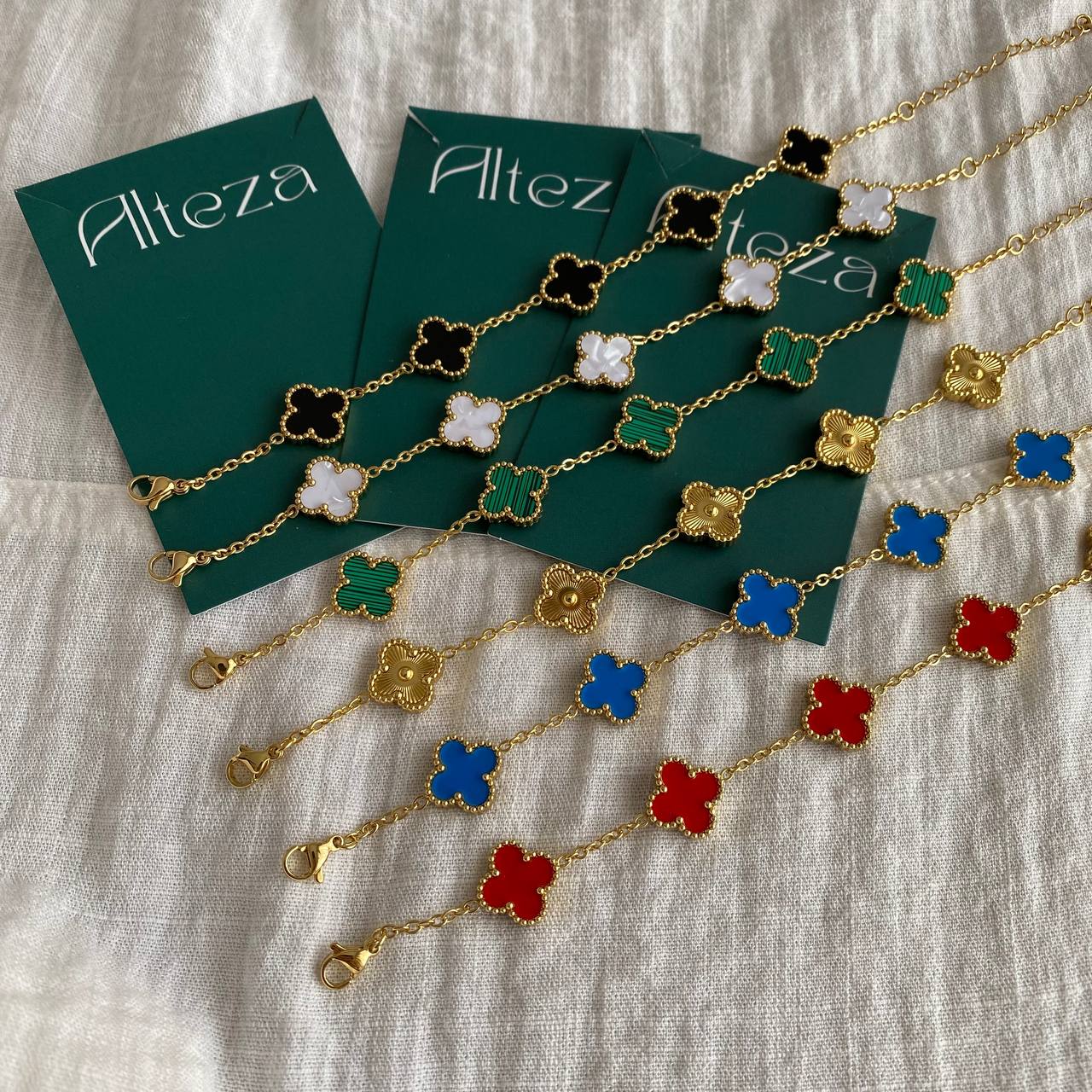 EMBALAGEM COM VÁRIAS PULSEIRAS (VIP)